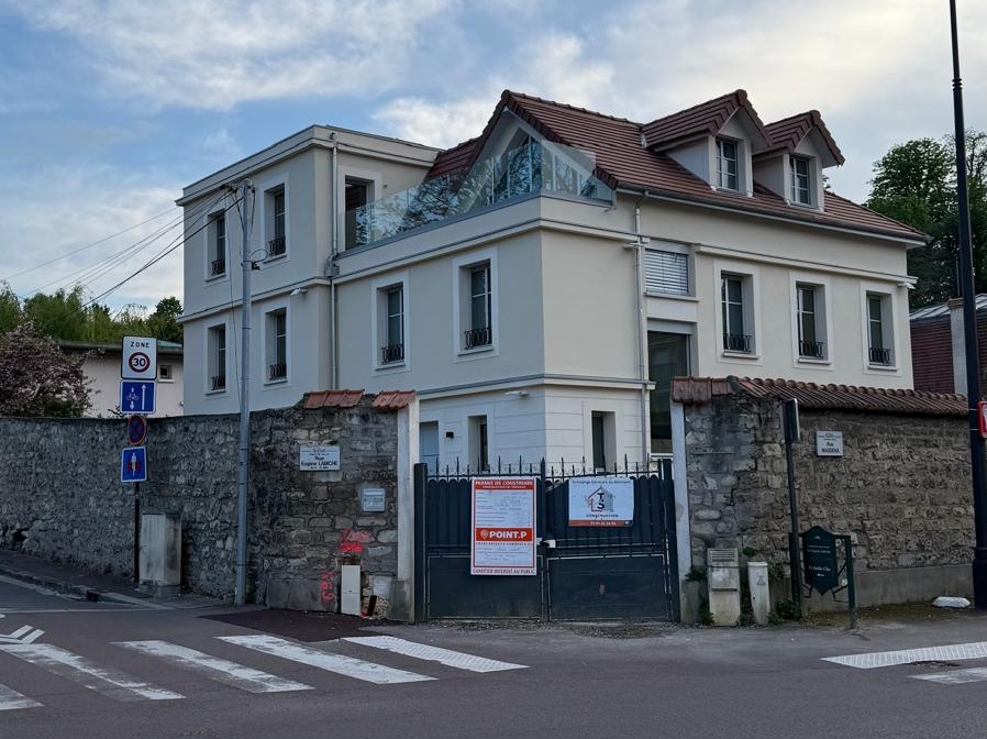 CONSTRUCTION D'UNE MAISON INDIVIDUELLE DE 330m² EN T.C.E. À RUEIL-MALMAISON 92500